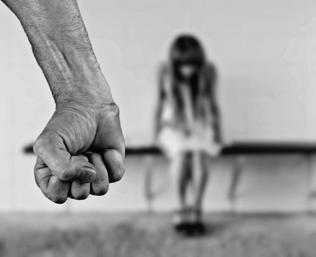 Accusato di violenze e minacce ai danni della moglie: Assoluzione per un nostro assistito