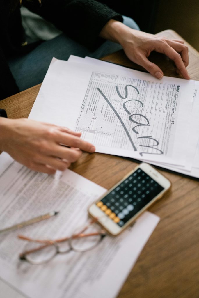 sfo-compiance: cuidado con la estafa. Trading en línea falso