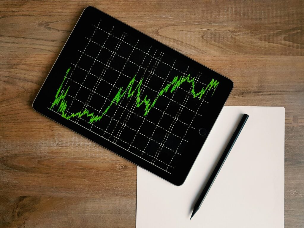 art4trades: cuidado con la estafa. Trading en línea falso