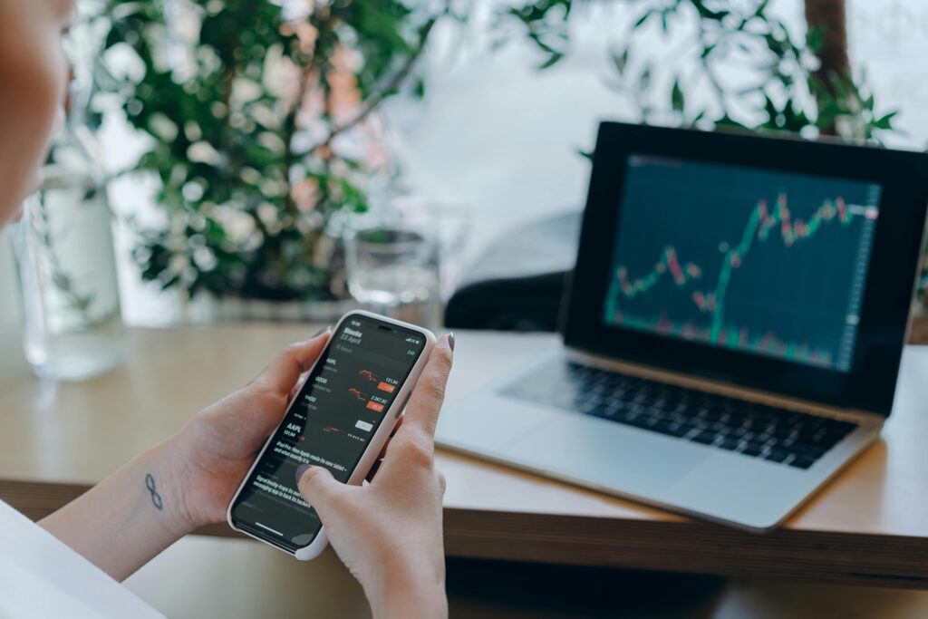 cfd.tradingrepublica.com: reviews. Scam or not. Online fraud lawyer
