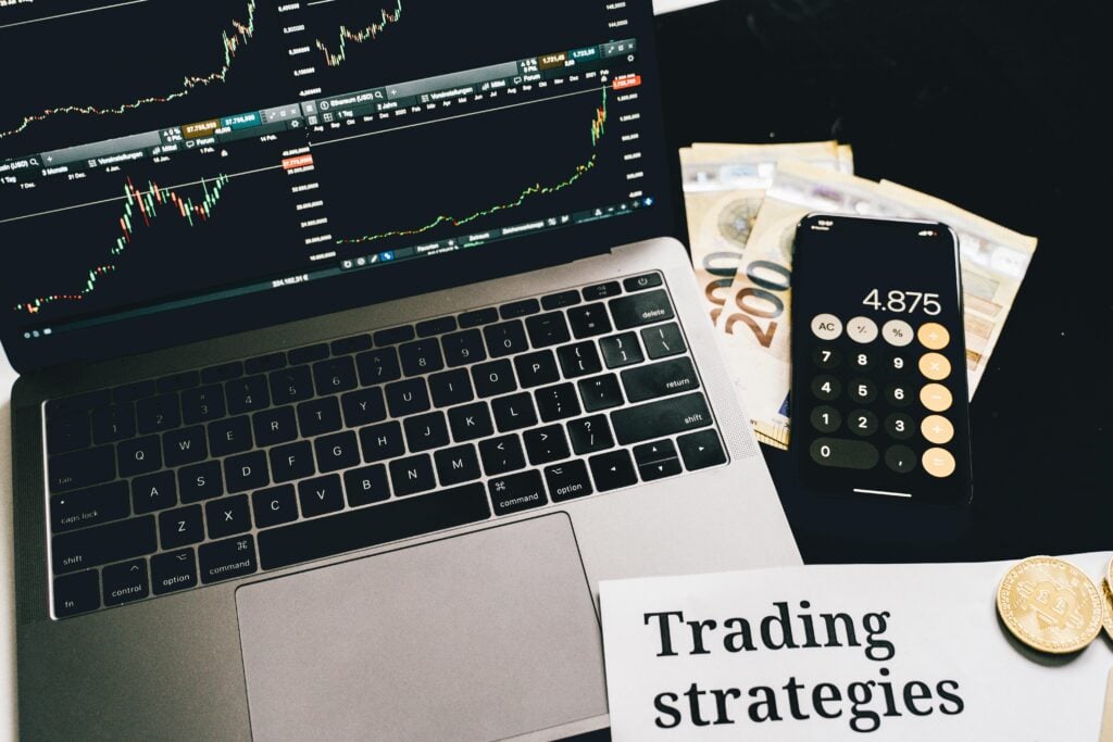 climaxcapitaltrade.com: reviews. Scam or not. Online fraud lawyer