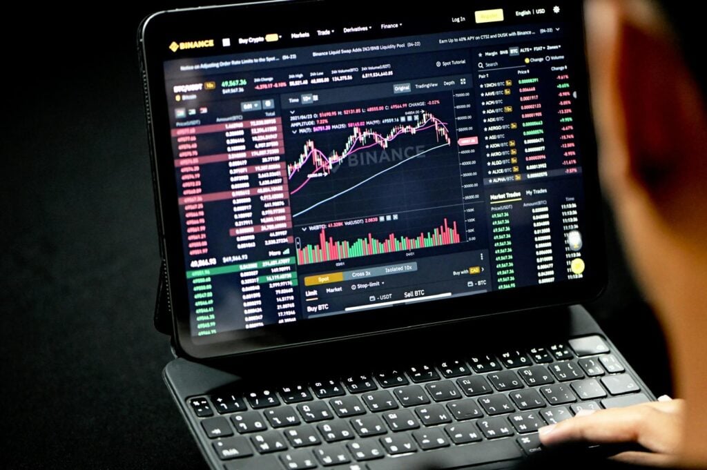 app.lucrumiagroup.co: attenzione alla truffa. Falso trading on line