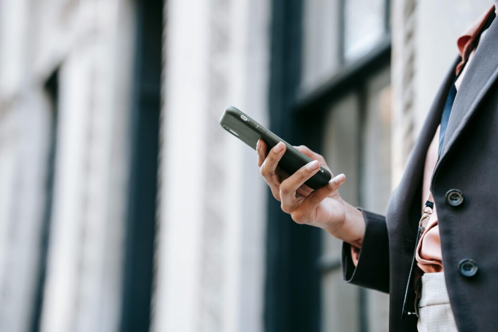 App Financial Services: attenzione alla truffa. Falso trading on line