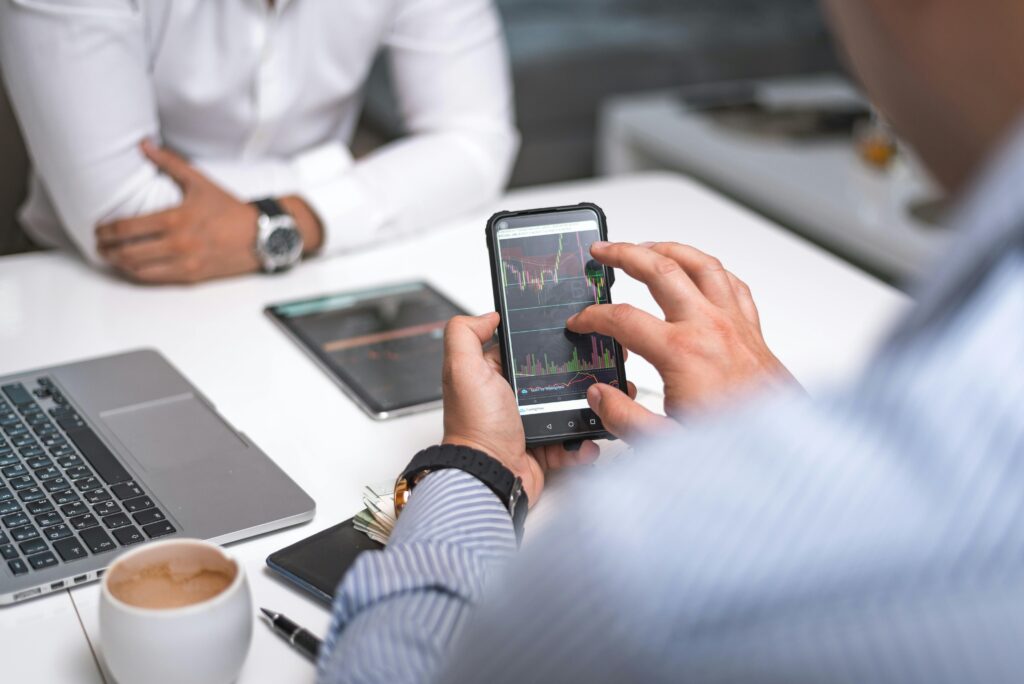 App kcpdomax: attenzione alla truffa. Falso trading on line