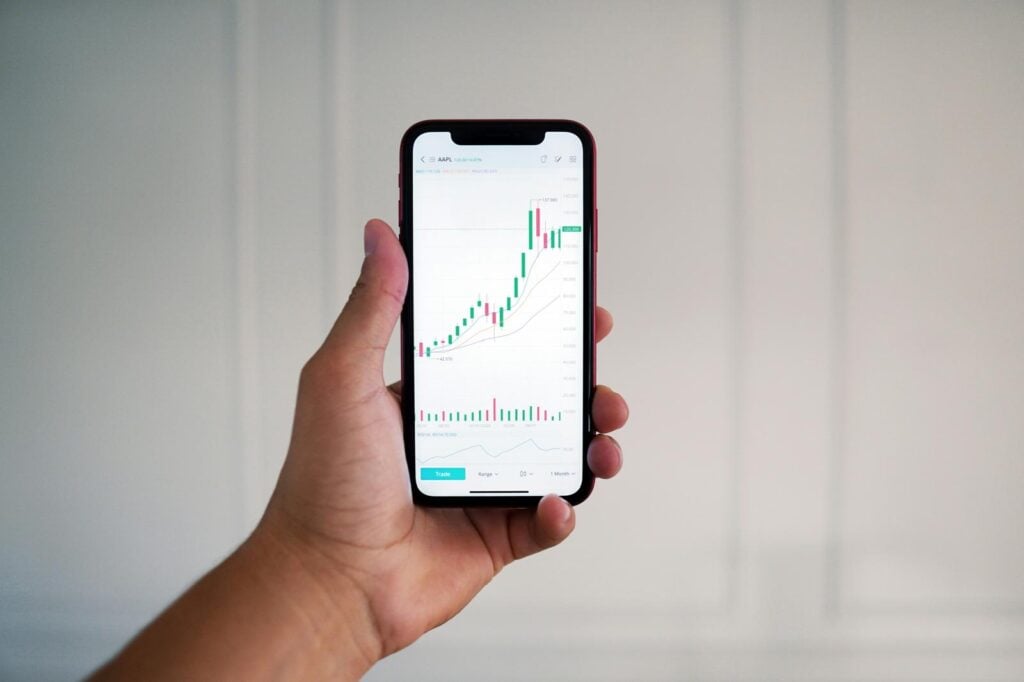 finixio.ltd: cuidado con la estafa. Trading en línea falso